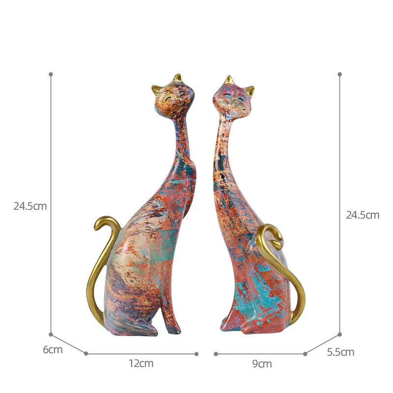 Nordic Graffiti Couple Cat Statue