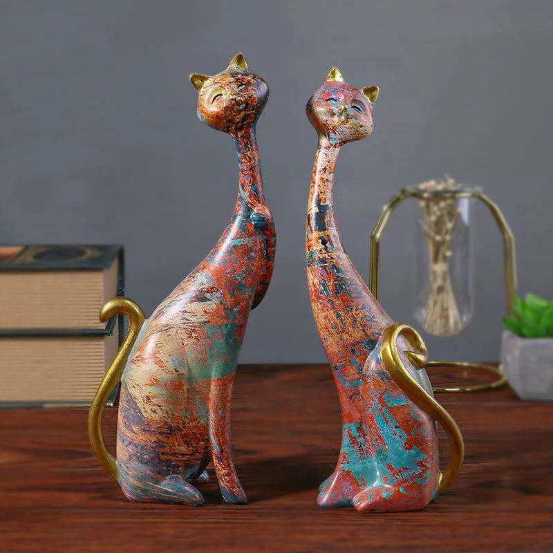 Nordic Graffiti Couple Cat Statue